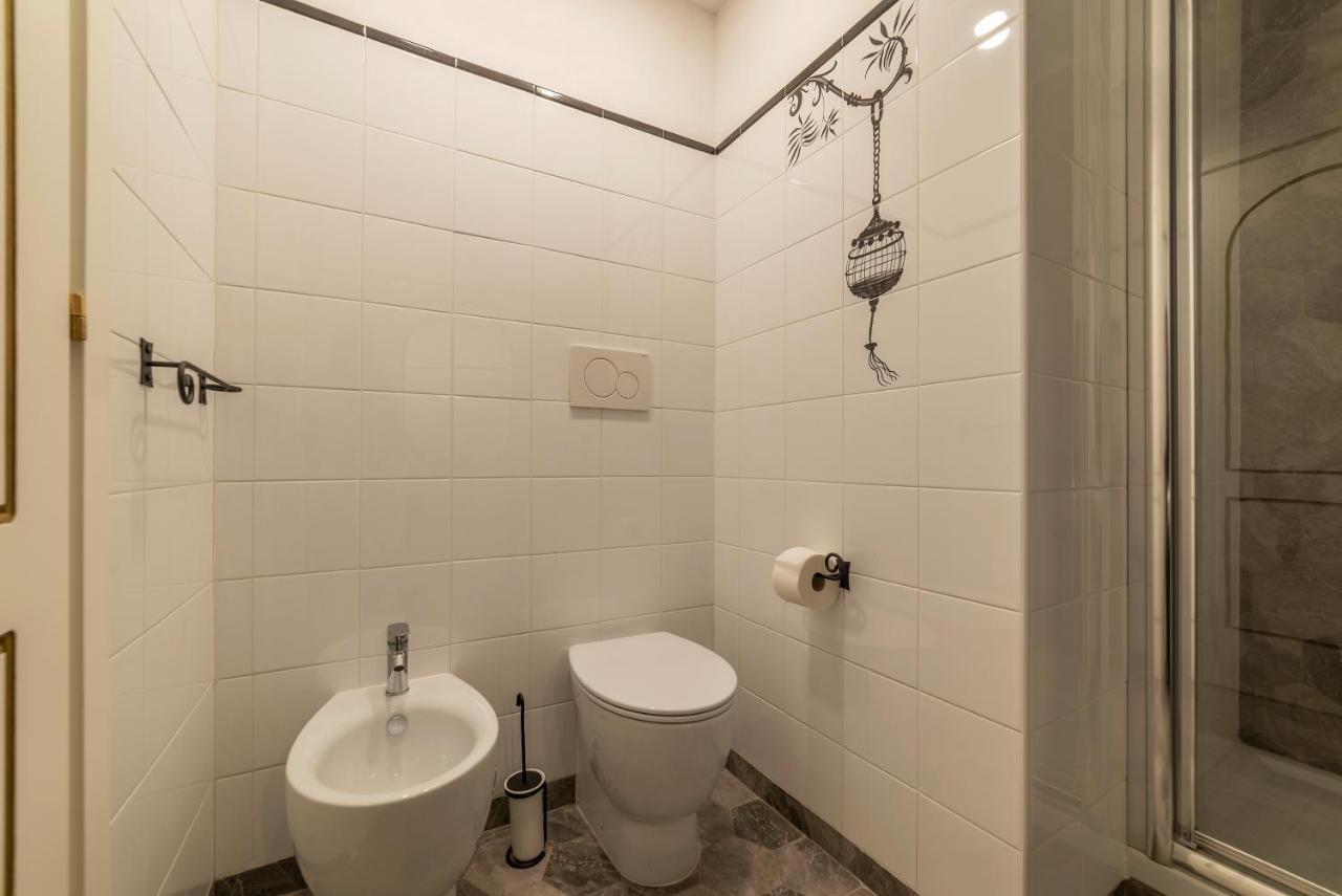 Palazzo Altieri Elegant Apartment Рим Екстериор снимка
