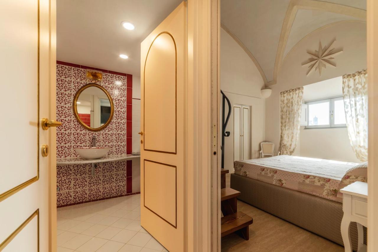 Palazzo Altieri Elegant Apartment Рим Екстериор снимка